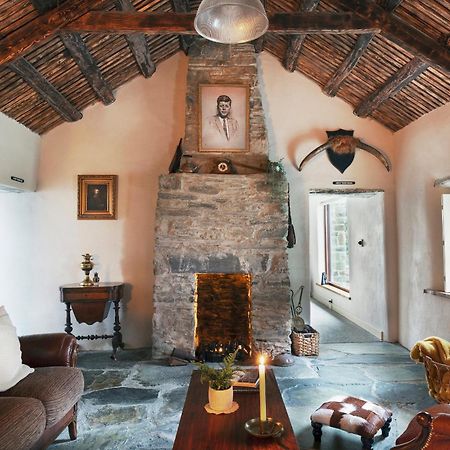Secluded Thatched Cottage, Near Beaches & Hill Walking Rashenny Exteriér fotografie